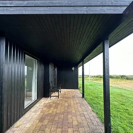 Sea View In Nostalgic 60s Near Dunes *