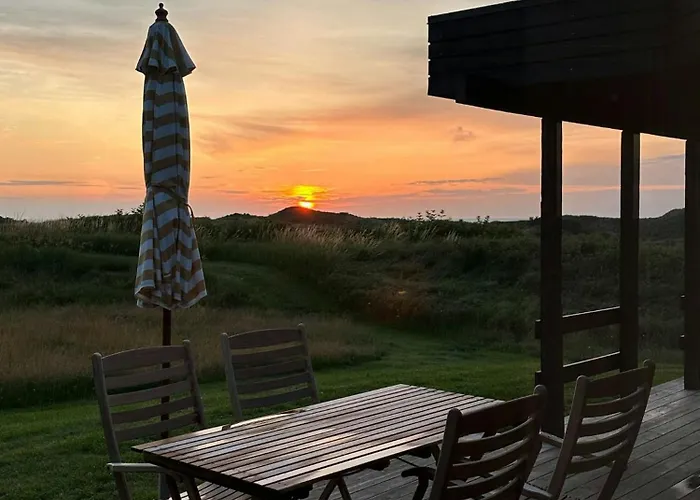 Sea View In Nostalgic 60s Near Dunes Prázdninový dům